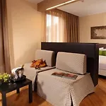 Hotel & Mercede
