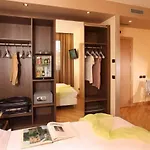 Hotel & Mercede Frascati