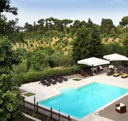 Hotel & Mercede Frascati