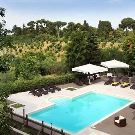 & Mercede 4* Frascati